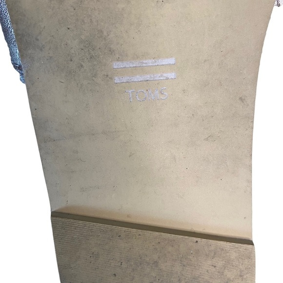 Toms Leather Slide Sandal in platinum H-shaped band 8.5 - Picture 11 of 15
